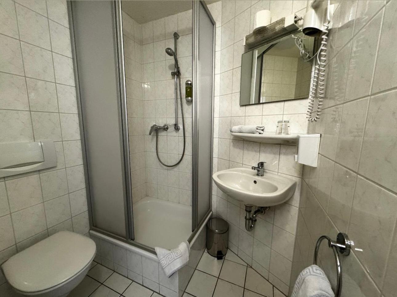 Hotel Zu den Linden Dresden Eksteriør bilde